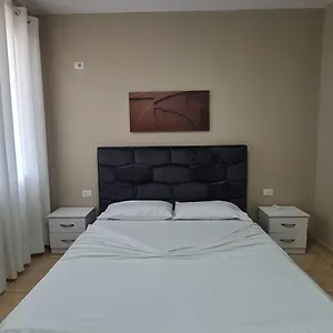 Apartament The Place, Wlora